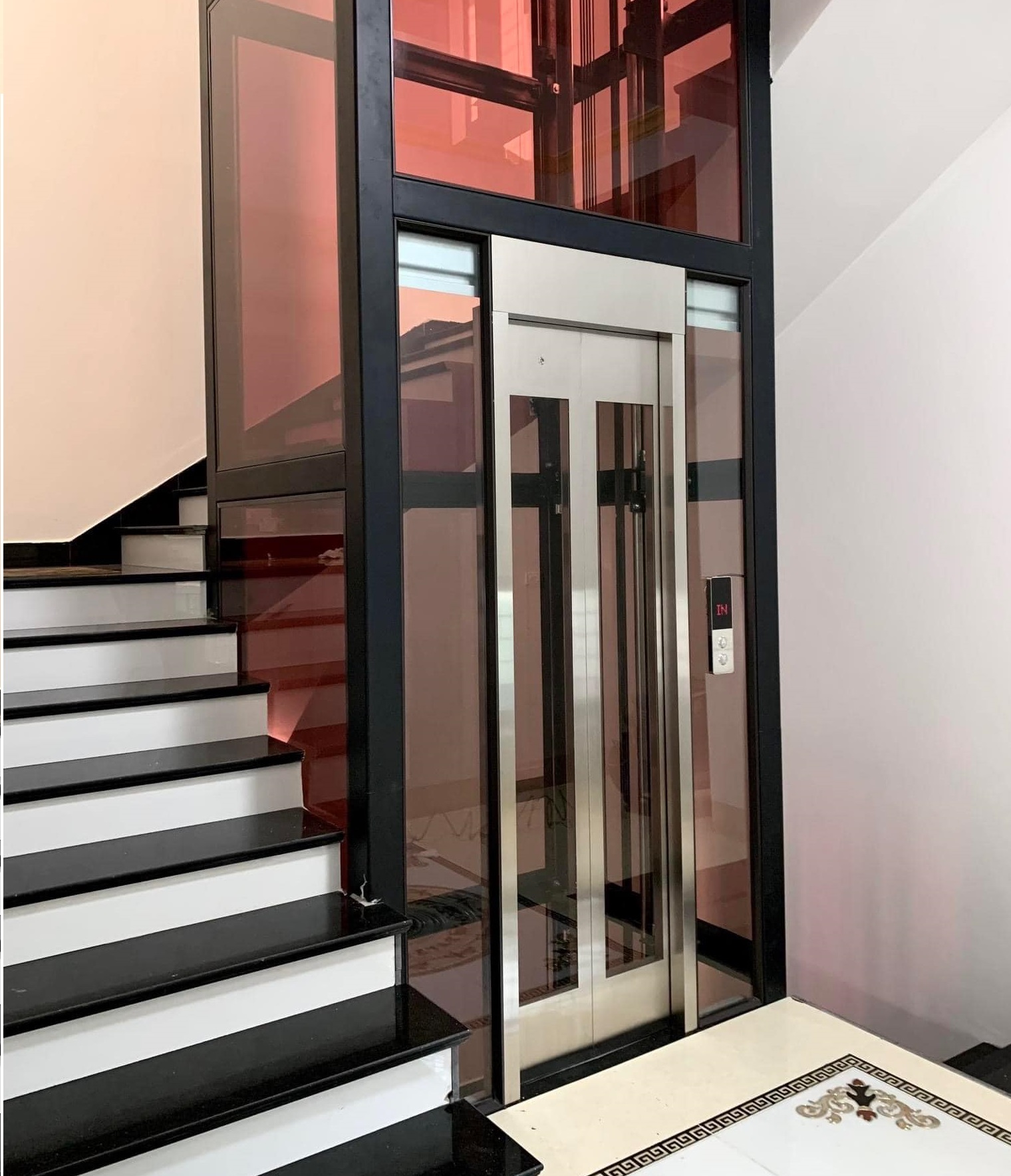 Bán thang máy gia đình